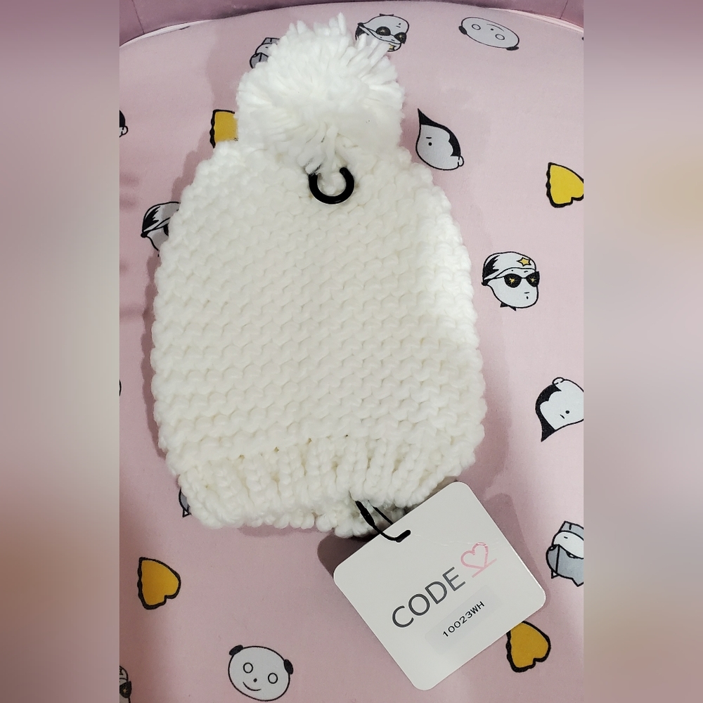 New women white beanie hat with pompom
